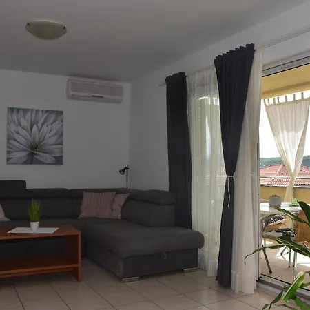 Andrea Apartment